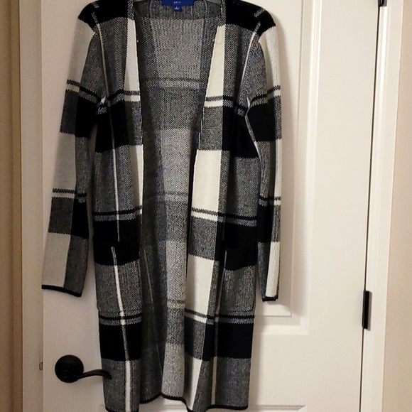 APT 9 long sweater - Picture 1 of 3